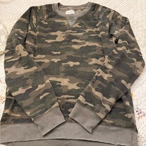 Lucky brand camouflage sweatshirt m medium